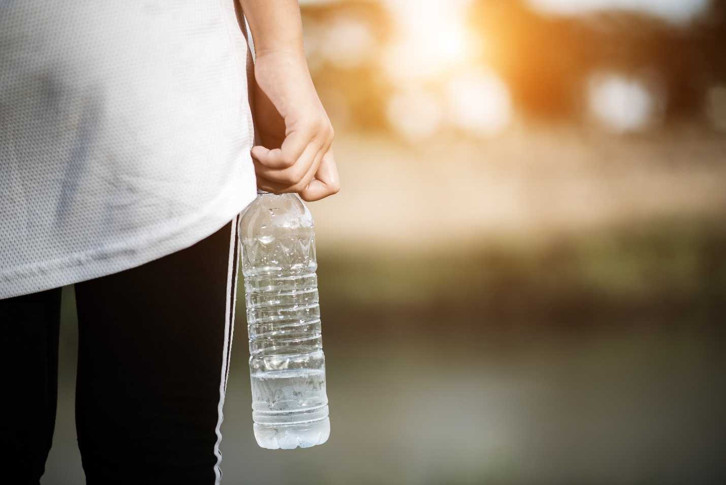 Does Drinking water Reduce Ketones? Importance of Water Intake in Ketogenic Diet Bariatric Station