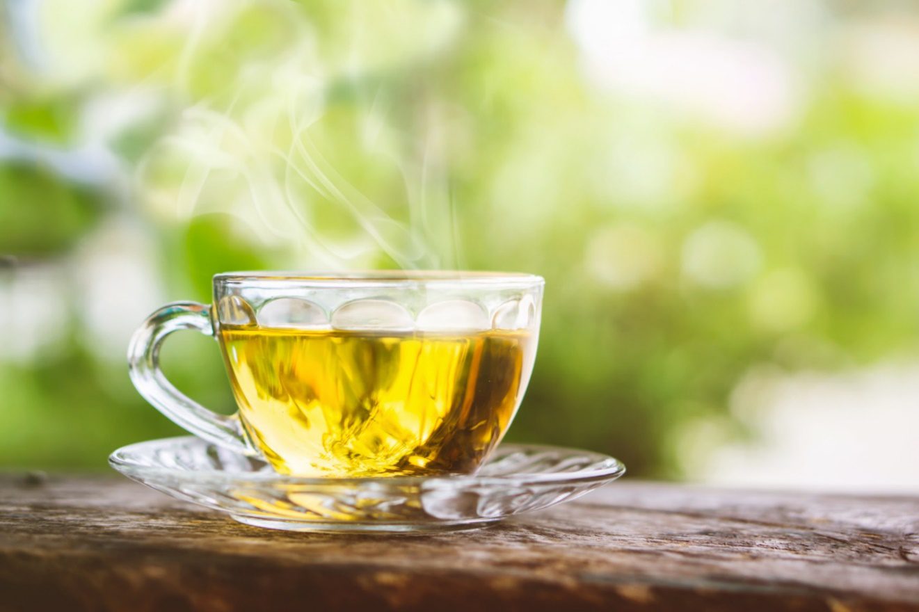 Is Green Tea Keto? Relationship between Ketogenic Diet and Green Tea Bariatric Station