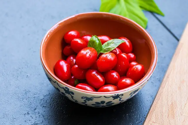 grape tomatoes, snack, ingredient