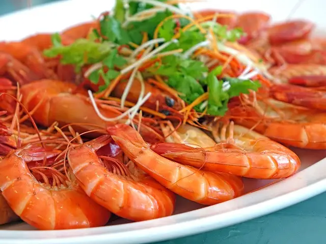 prawns, steamed, seafood