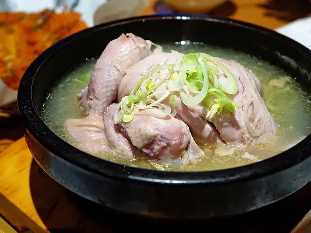 chicken broth, ginseng, korea