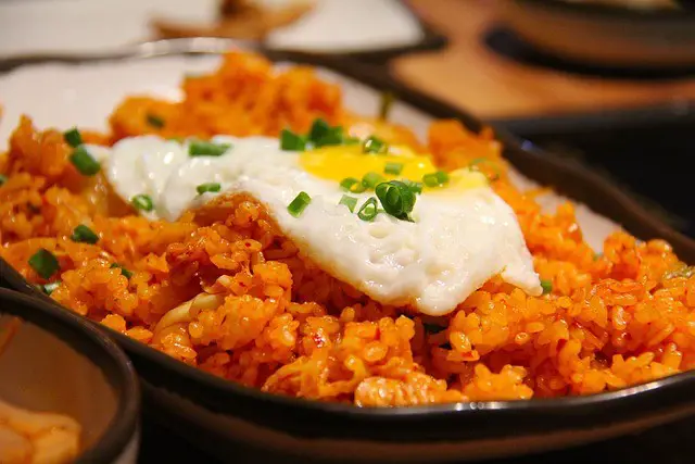 kimchi fried rice, fried rice, rice