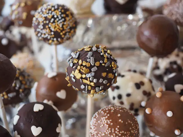 cake pops, pastries, food