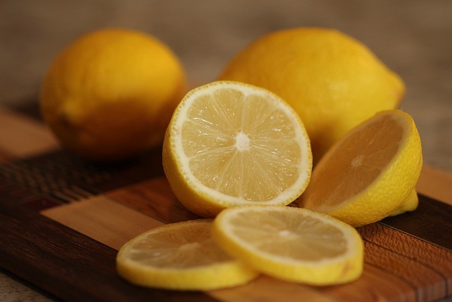 lemon juice nutrition value